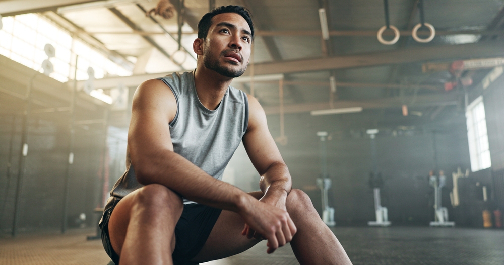 Man working out at the gym.