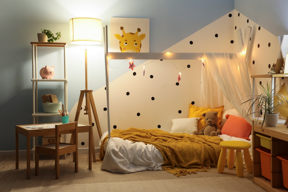 Chid's beautiful bedroom.